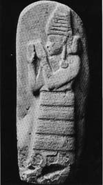 1bb - Lama / Ninsun in her home city of Uruk, born on Earth as part of a 3rd generation directly from King Anu