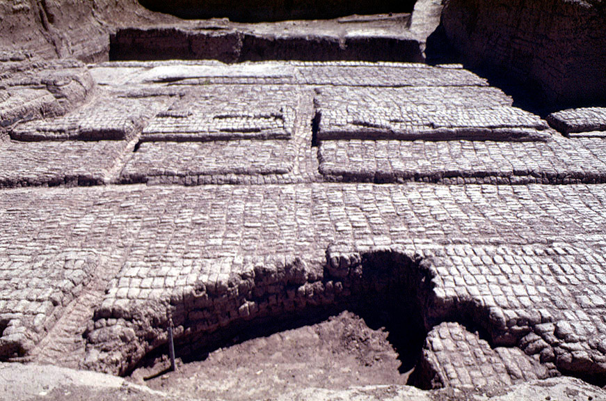 3a - mud brick Uruk, home of many female goddesses